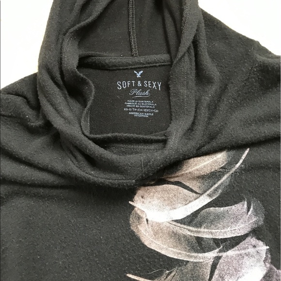 American Eagle sweatshirt style top - Picture 3 of 4